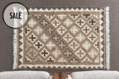 {$productlist[num].name}