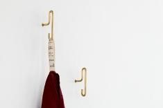 {$productlist[num].name}